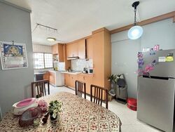 Blk 329 Jurong East Avenue 1 (Jurong East), HDB 3 Rooms #523384031